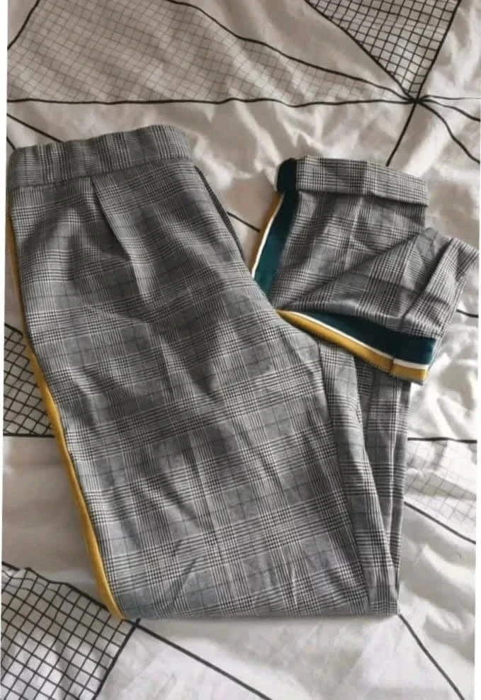 Pantalon zara taille XS – photo 9